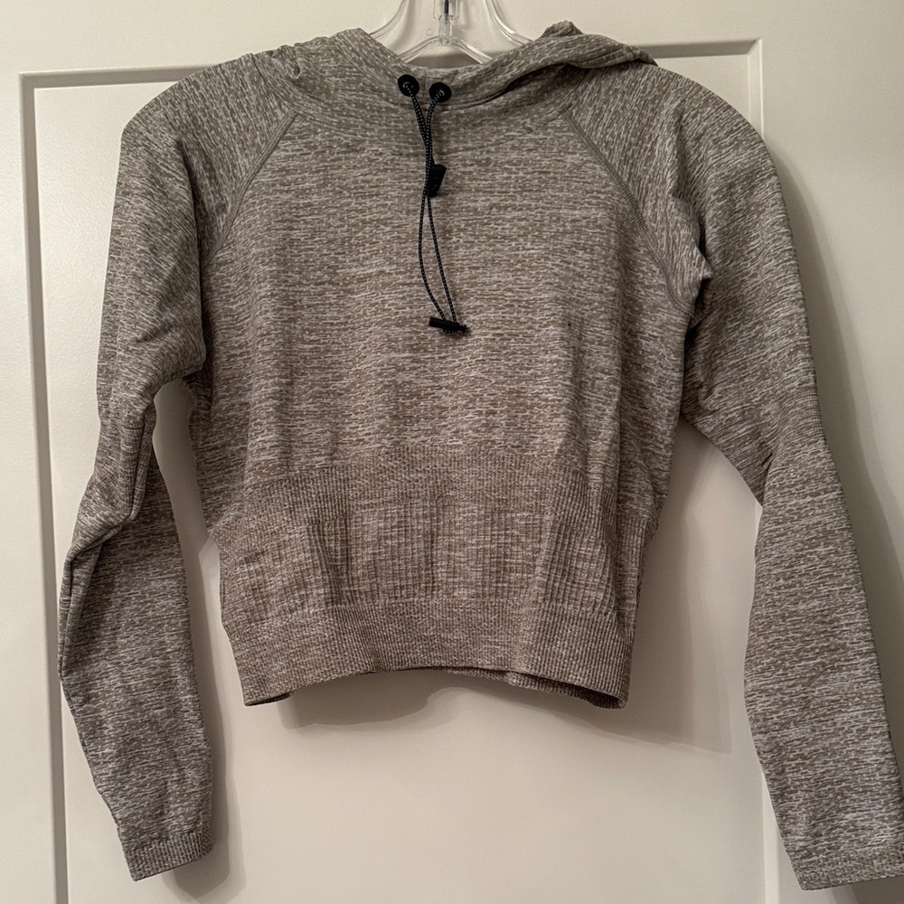 Balance Athletica Gray Women's Cropped Hooded Top - too cute!  Size Medium